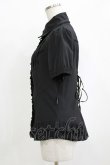 画像2: Ozz oneste / 薔薇刺繍タックフリルブラウス  ブラック H-25-12-24-1054-OO-BL-KB-ZH (2)