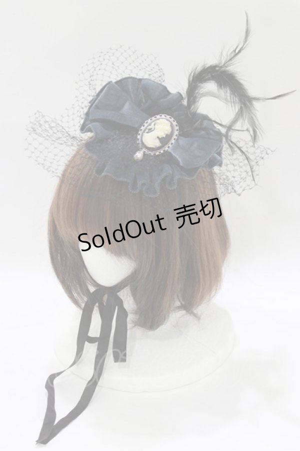 画像1: MARBLE / カメオ・パール粒ブローチ付きクラシカルボンネット  ネイビー H-25-12-24-1074-GO-AC-KB-ZH (1)