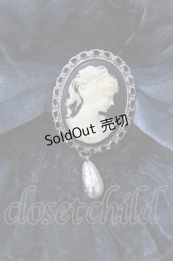 画像3: MARBLE / カメオ・パール粒ブローチ付きクラシカルボンネット  ネイビー H-25-12-24-1074-GO-AC-KB-ZH (3)