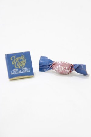 画像: Jane Marple / Beau Chocolatピアス   H-25-12-25-1071-JM-AC-KB-ZH