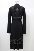 画像2: Rozen Kavalier / バック刺繍ロングカーディガン  ブラック H-25-12-26-053-OO-TO-KB-ZH (2)