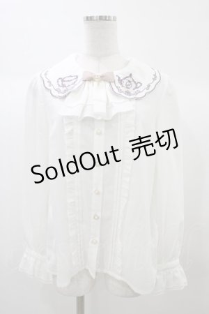 画像: Amavel / ティーセット刺繍入りブラウス Free オフ H-25-12-28-051-CA-BL-NS-ZH