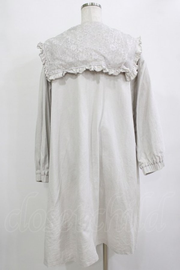 画像3: merry jenny / レースセーラーカラーツイルコート  グレー H-25-12-28-1029-LO-JA-KB-ZH (3)