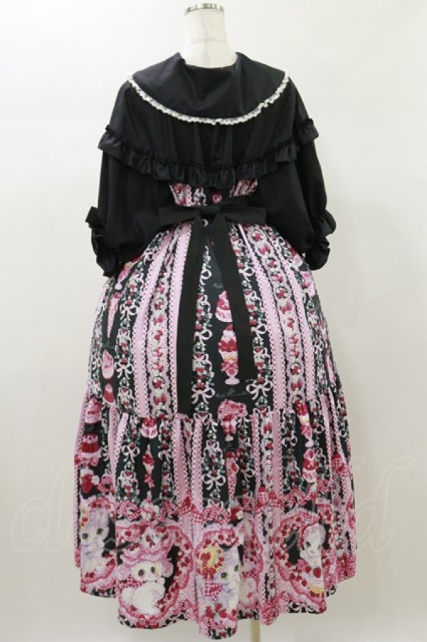 画像2: Royal Princess Alice / Strawberry Sweets・飴ノ森ふみかコラボ ロングワンピース Free ブラック H-26-01-03-061-LO-OP-NS-ZH (2)