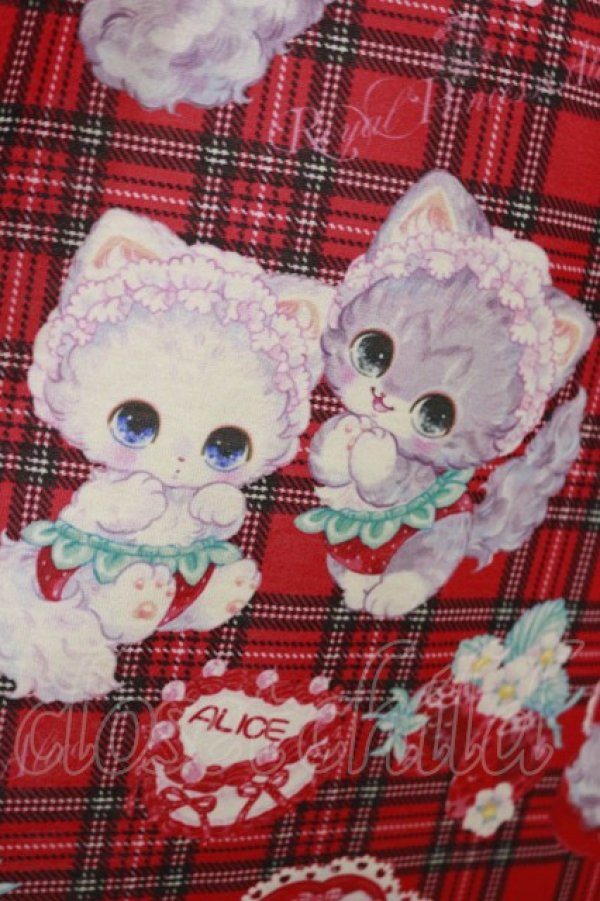 画像4: Royal Princess Alice / Cute Strawberry Cat 飴ノ森ふみかコラボ カットソーワンピース Free ブラック H-26-01-03-079-LO-OP-NS-ZH (4)