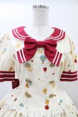 画像4: ALICE and the PIRATES / アリスのワンダーカーチェイス柄ワンピース Free 生成り H-26-01-04-1036-PA-OP-NS-ZH (4)