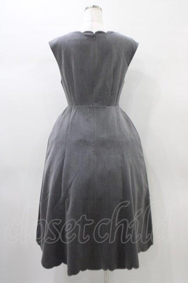 画像2: an another angelus / ローズカットワーク刺繍ジャンパースカート Free GRAY H-26-01-04-1049-CA-OP-NS-ZH (2)