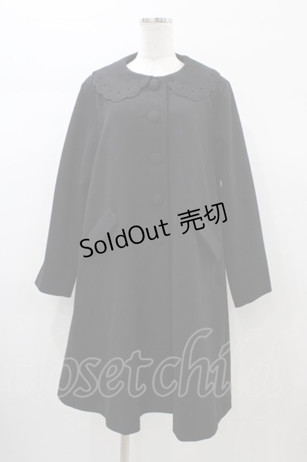 画像1: Fi.n.t / カットワーク衿コート Free ブラック H-26-01-04-1063-CA-CO-NS-ZH (1)