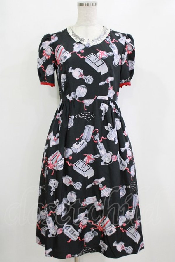 画像1: MILK / レトロトワレワンピ  ブラックベース H-26-01-06-028-ML-OP-KB-ZH (1)