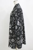 画像2: REFLEM / オカルト総柄シャツ  モノクロ H-26-01-06-056-PU-BL-KB-ZH (2)