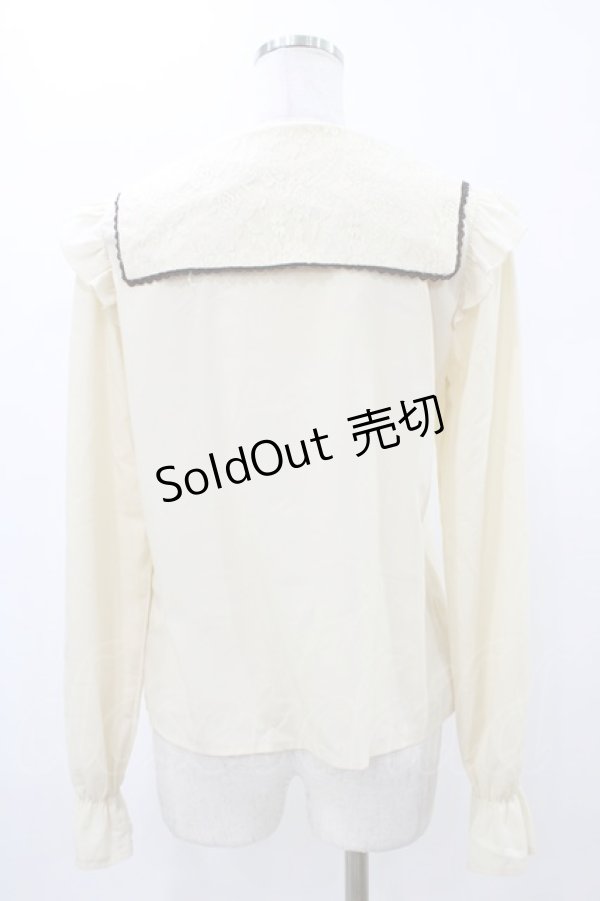 画像2: axes femme POETIQUE / ドリーミーメルヘン柄刺繍ブラウス/Disney M 生成り H-26-01-07-1053-AX-BL-NS-ZH (2)