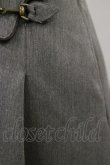 画像4: Fi.n.t / ビットフラップVネックジャンパースカート Free GRAY H-26-01-08-084-CA-OP-NS-ZH (4)
