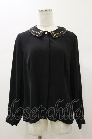 画像: Fi.n.t / ローズ刺繍ダブルカラーブラウス Free Black H-26-01-08-038-CA-BL-NS-ZH