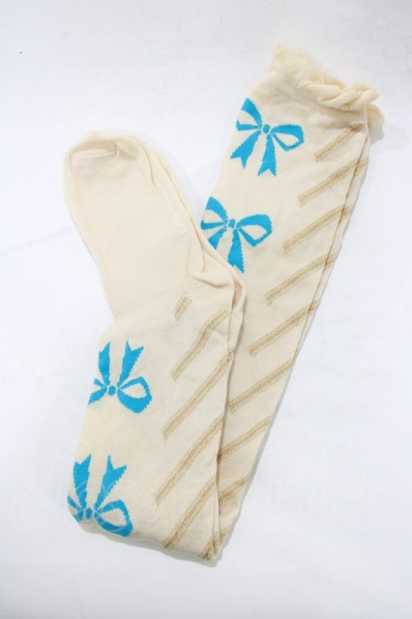 画像1: Emily Temple cute / リボン＆ななめストライプオーバーニーソックス  アイボリー×サックス H-26-01-09-1057-ET-ZA-KB-ZH (1)