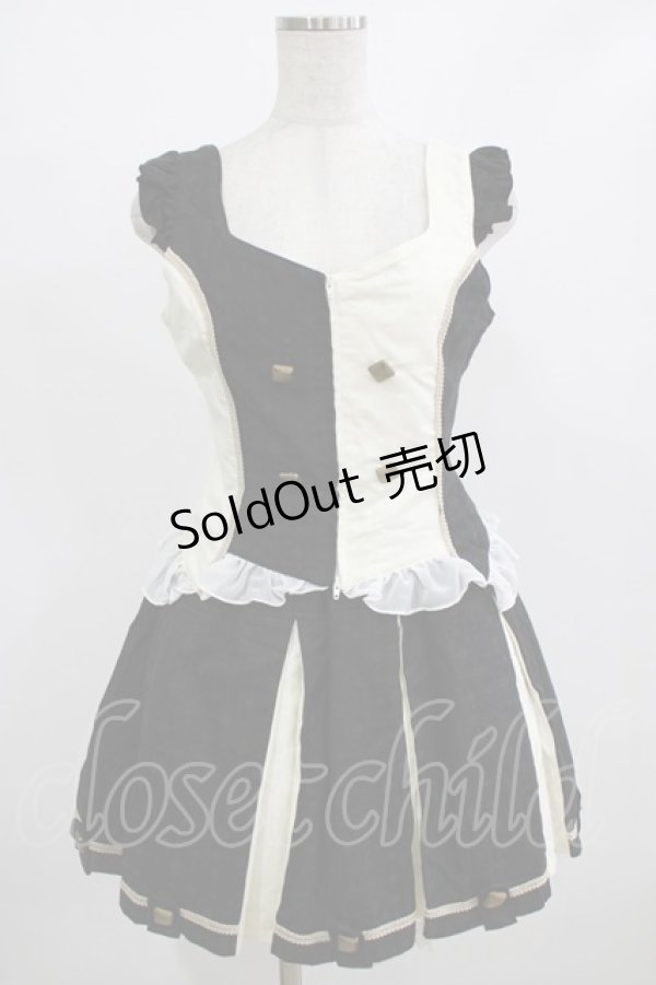 画像1: PUTUMAYO / 【Tales of Berseria】マギルゥ・バイカラーツーピース  ブラック×アイボリー H-26-01-09-1012-PT-OP-KB-ZH (1)