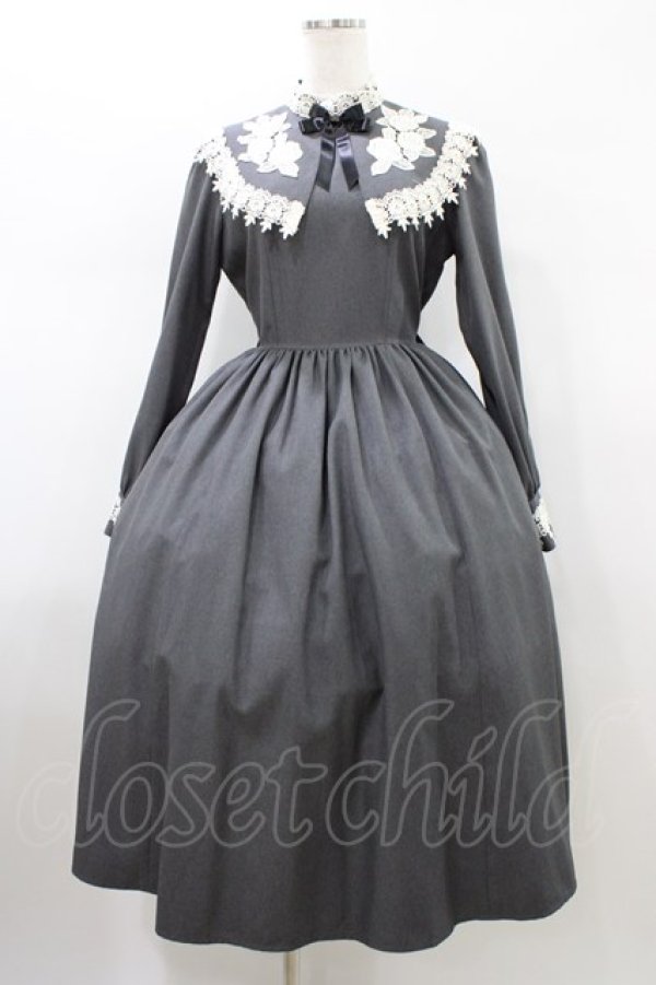画像1: Innocent World / コーデリアローズワンピース M グレー/生成 H-26-01-14-1018-IW-OP-NS-ZH (1)