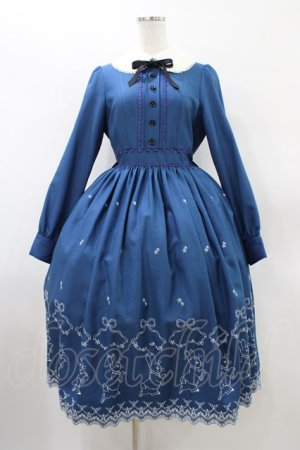 画像: Innocent World / ピーターラビット  刺繍ワンピース M ブルー/サックス H-26-01-14-1019-IW-OP-NS-ZH