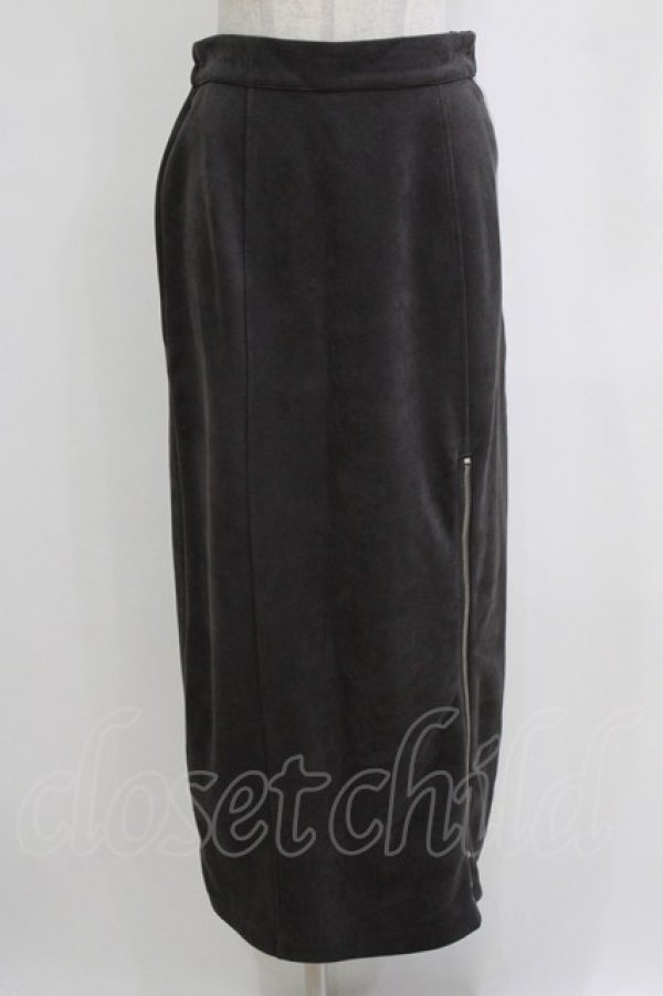 画像1: axes femme / カットスエードジップスカート Free チャコール H-26-01-15-071-AX-SK-NS-ZH (1)