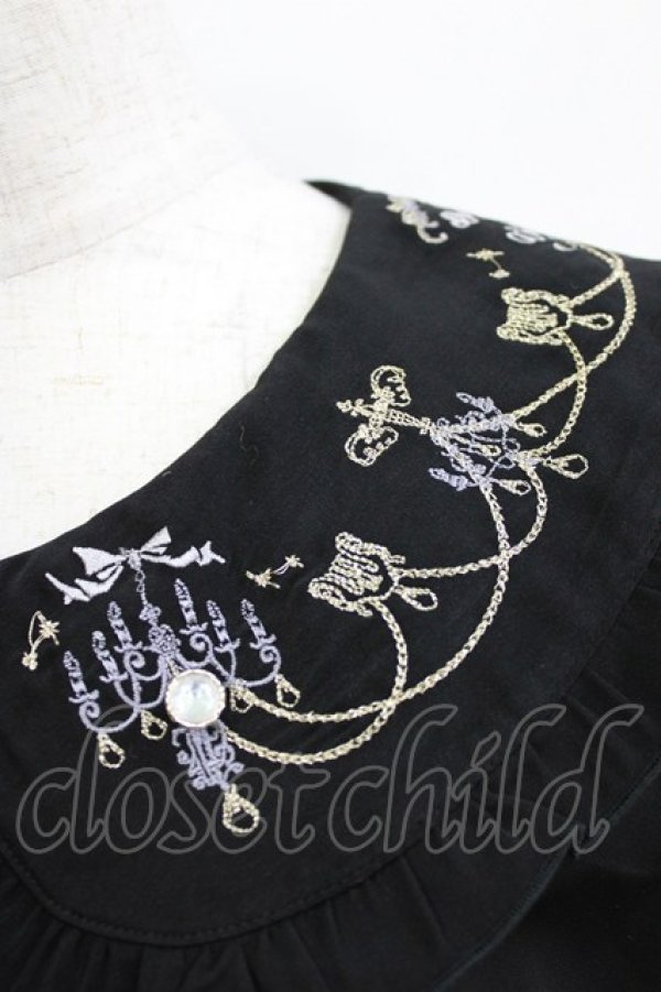 画像4: Amavel / シャンデリア刺繍入りブラウス Free ブラック H-26-01-15-080-CA-BL-NS-ZH (4)