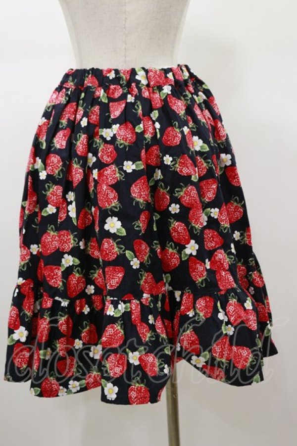 画像2: Physical Drop / イチゴ柄サーキュラースカート Free ブラック H-26-01-17-050-LO-SK-NS-ZH (2)