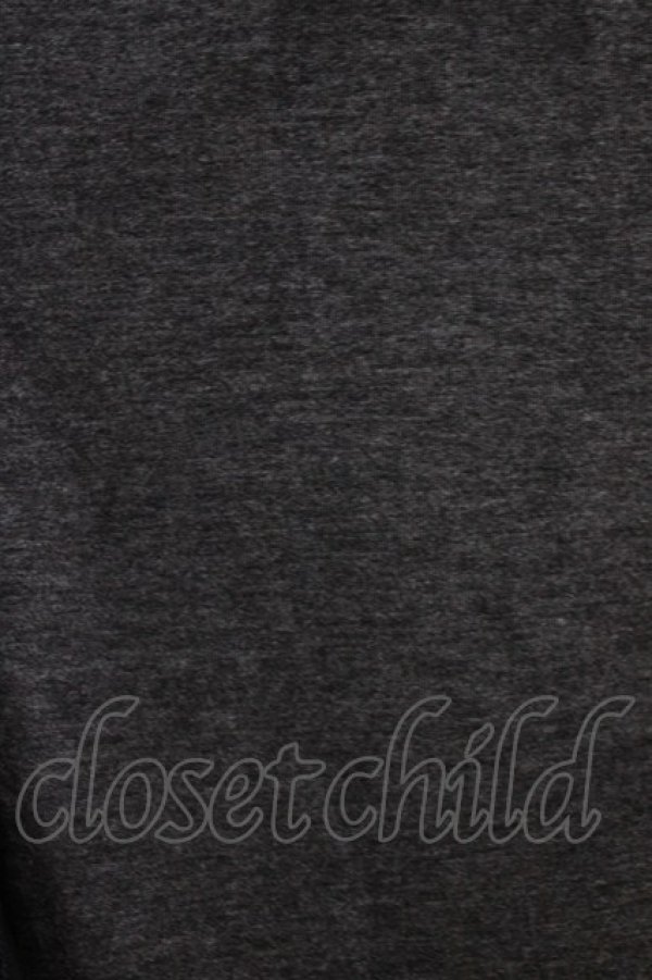 画像4: Ozz Croce / レイヤードノースリーブワンピース  グレー×黒 H-26-01-19-036-OO-OP-KB-ZH (4)