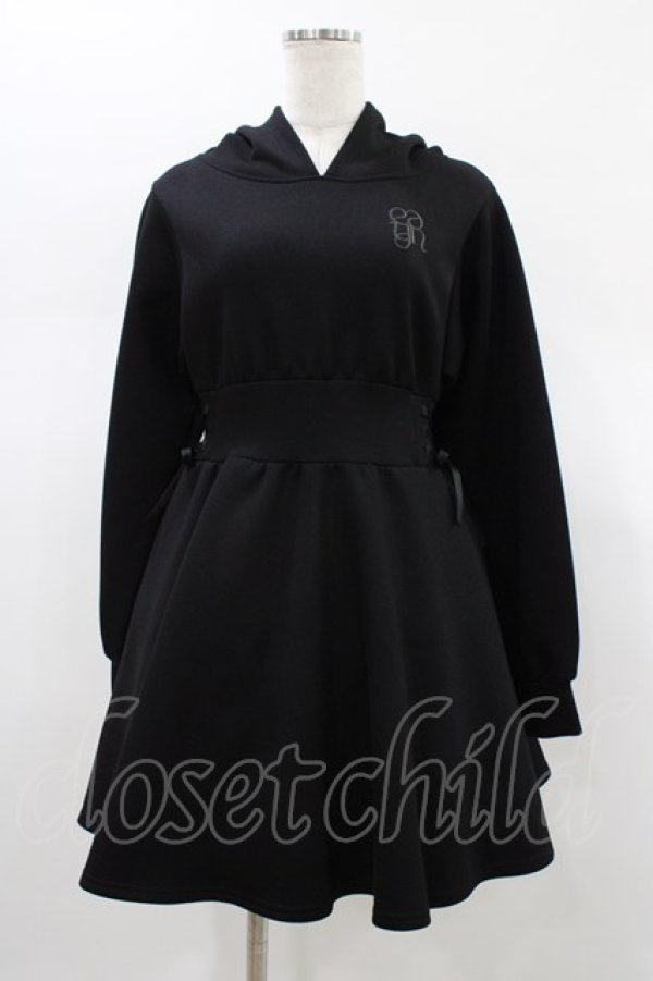 画像1: evelyn / 編み上げパーカーワンピース Free ブラック H-26-01-19-1038-LO-OP-NS-ZH (1)