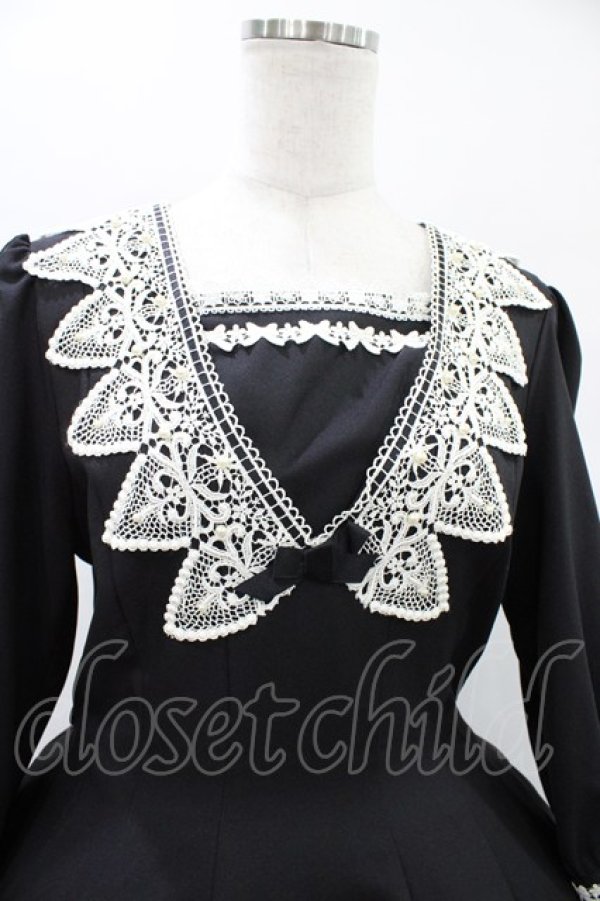 画像4: Innocent World / ロワールワンピース L ブラック H-26-01-19-1019-IW-OP-NS-ZH (4)