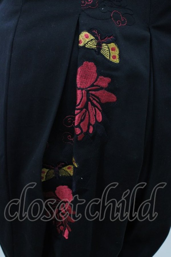 画像3: gouk / 刺繍タックスカート  ブラック H-26-01-20-1050-GO-SK-KB-ZH (3)