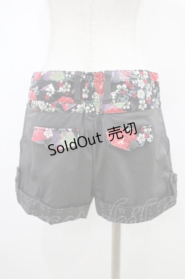 画像2: gouk / 和柄切替ショートパンツ  グレー H-26-01-20-1035-GO-PA-KB-ZH (2)