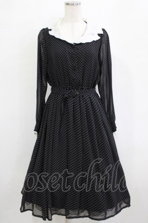 画像: Fi.n.t / カットワーク開衿ドット柄ワンピース Free ブラック H-26-01-20-010-CA-OP-NS-ZH