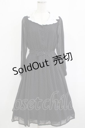 画像: Fi.n.t / カットワーク開衿ドット柄ワンピース Free ブラック H-26-01-20-010-CA-OP-NS-ZH