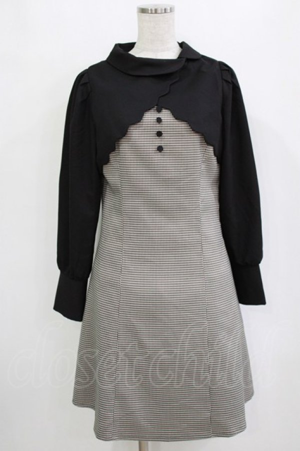 画像1: Fi.n.t / スカラップ使いレイヤードチェックワンピース Free BLACK×GY H-26-01-20-024-CA-OP-NS-ZH (1)