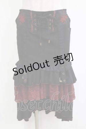 画像: Ozz oneste / 薔薇刺繍タイトスカート  黒 H-26-01-21-025-OO-SK-KB-ZH