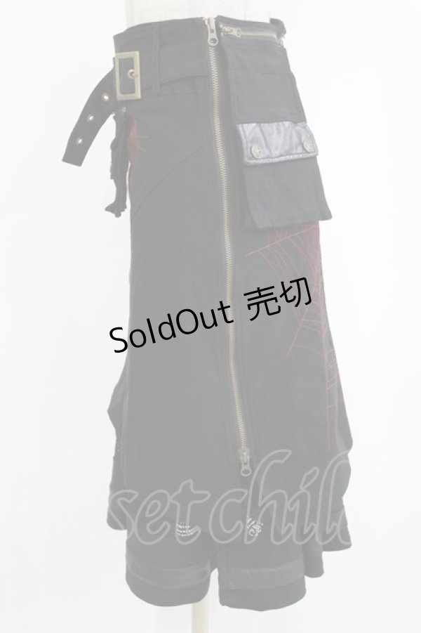 画像2: Ozz On / 刺繍オーバー付レイヤードスカート  ブラック H-26-01-21-026-OO-SK-KB-ZH (2)