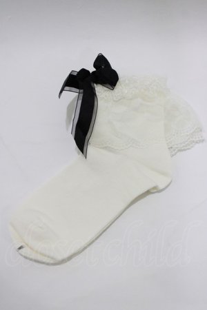 画像: BABY,THE STARS SHINE BRIGHT / Roseリボンのクルー丈ソックス  オフ/ブラック H-26-01-22-1051-BA-ZA-NS-ZH