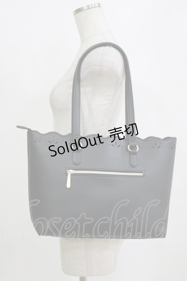 画像2: m petit by misako / サンリオキャラクターズコラボ クロミ トートバッグ  ブラック H-26-01-23-055-LO-BG-NS-ZH (2)