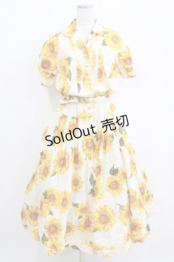 画像1: INGEBORG / ひまわりプリントワンピース Free アイボリー H-26-01-24-011-LO-OP-NS-ZH (1)