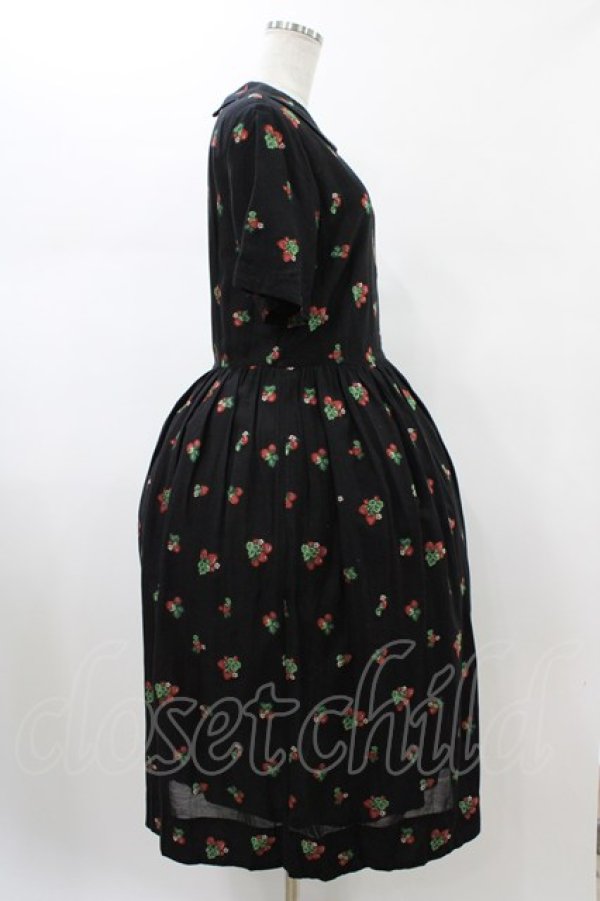 画像3: Jane Marple / Strawberry jacquard colette dress  ブラック H-26-01-25-1033-JM-OP-KB-ZH (3)