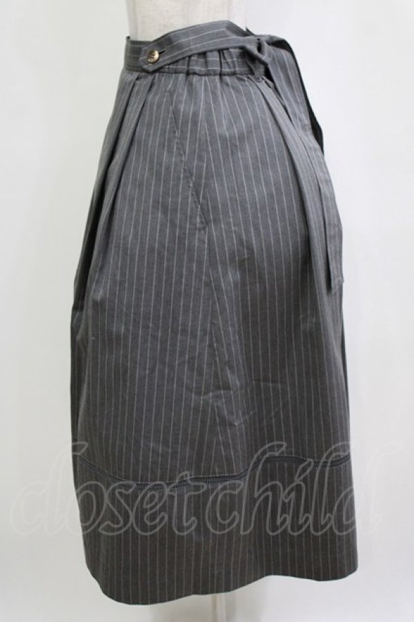 画像2: Jane Marple / British stripe tea house skirt  gray-stripe H-26-01-25-016-JM-SK-KB-ZH (2)