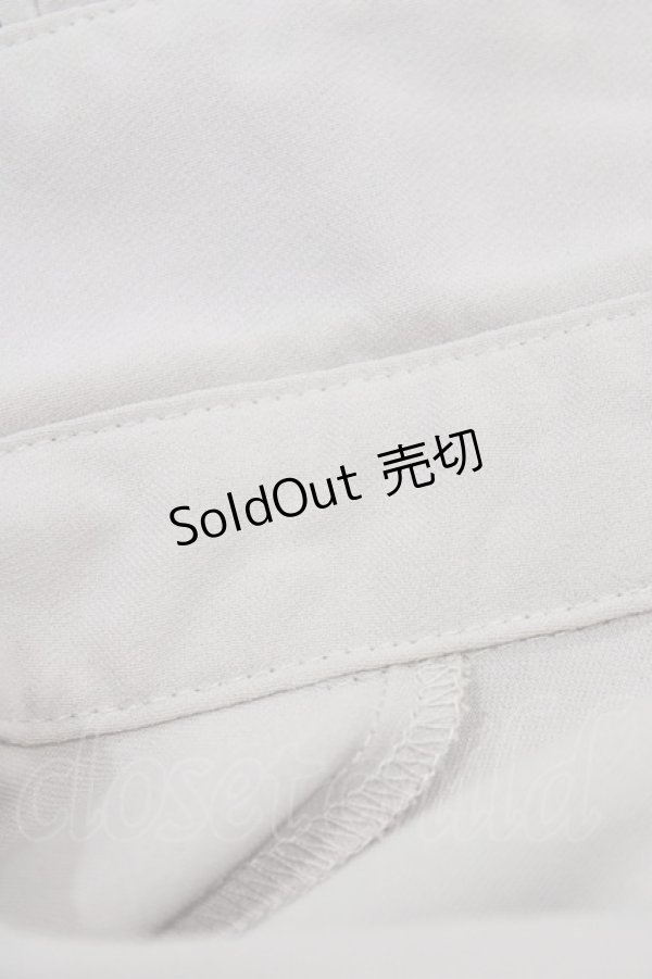 画像4: evelyn / フリル襟ブラウス Free グレー H-26-01-26-1020-LO-BL-NS-ZH (4)