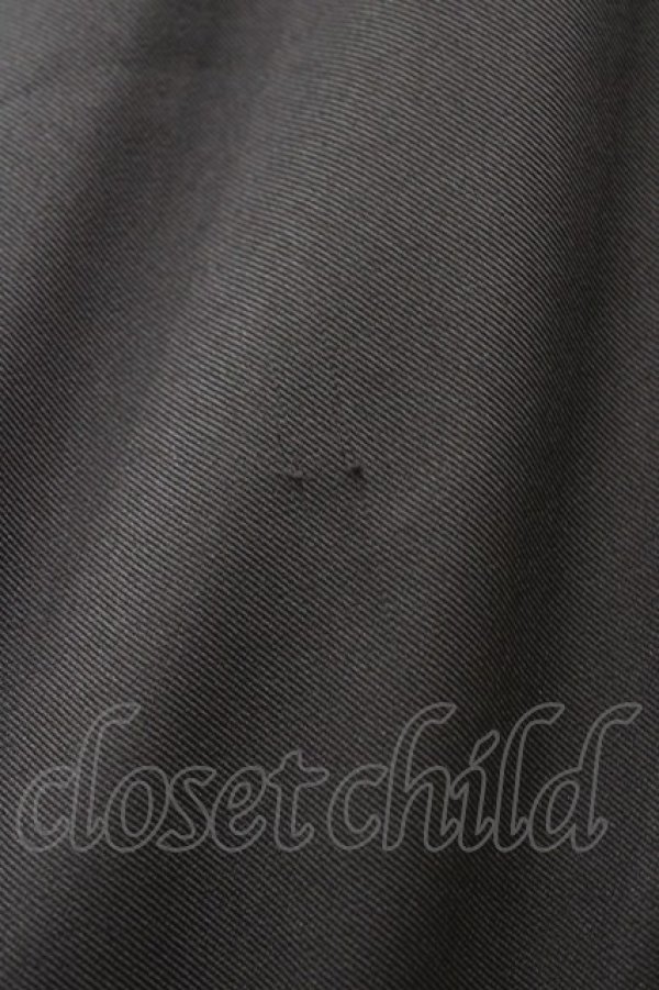 画像4: m petit by misako / AOK*フリルカラータックワンピース 4L ブラウン H-26-01-27-049-LO-OP-NS-ZH (4)