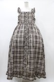 画像1: FLC / 皆方由衣コラボ/チェックフリルジャンパースカート 4L ブラウン H-26-01-27-057-0-OP-NS-ZH (1)