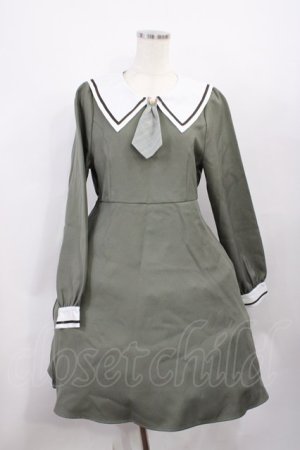 画像: Amavel / タイ付きセーラーワンピース Free カーキ H-26-01-27-1024-CA-OP-NS-ZH