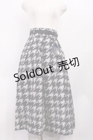 画像: an another angelus / ハンドペイント千鳥柄タックスカート Free BEIGE×BLACK H-26-01-27-1029-CA-SK-NS-ZH