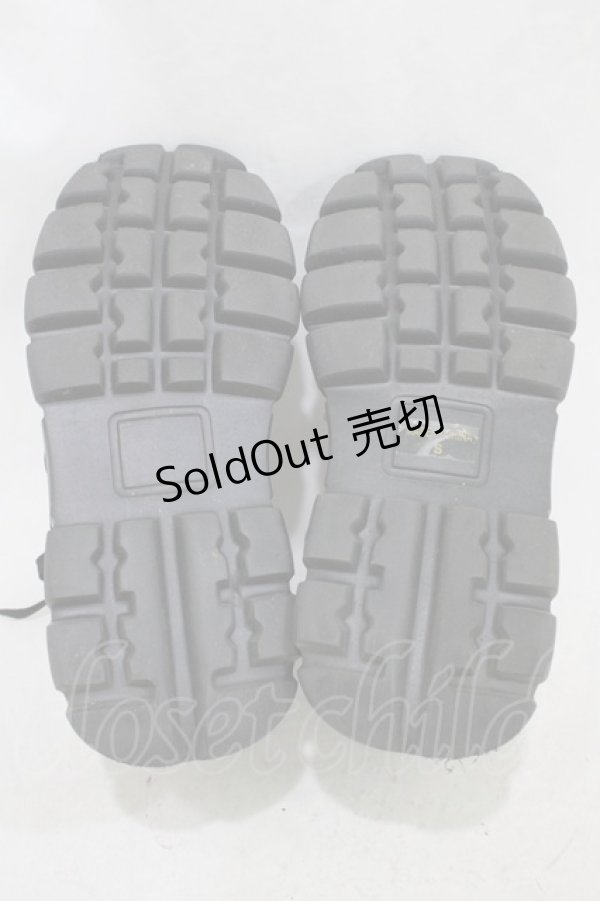 画像3: pium / フリルベルトボリュームスニーカー S/22cm?22.5cm ブラック H-26-01-29-003-0-SH-NS-ZH (3)