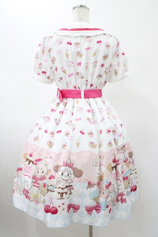 画像2: axes femme kawaii / mikko illustration × axes femme KAWAII ダイナーカフェワンピース M ホワイト H-26-01-29-028-AX-OP-NS-ZH (2)