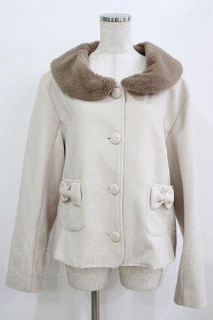 画像: m petit by misako / AM*ファーエリショートJK 4L アイボリ‐ H-26-01-30-029-LO-CO-NS-ZH