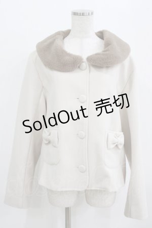 画像: m petit by misako / AM*ファーエリショートJK 4L アイボリ‐ H-26-01-30-029-LO-CO-NS-ZH