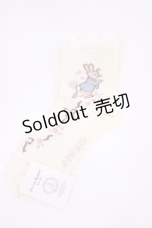 画像: Innocent World / ピーターラビット  クルー丈ソックス  生成り/ショコラ H-26-01-30-1006-IW-ZA-NS-ZH