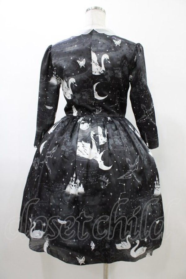 画像2: MILK / スワンレイクドレス  ブラック×ホワイトスワン H-26-02-01-1008-ML-OP-KB-ZH (2)